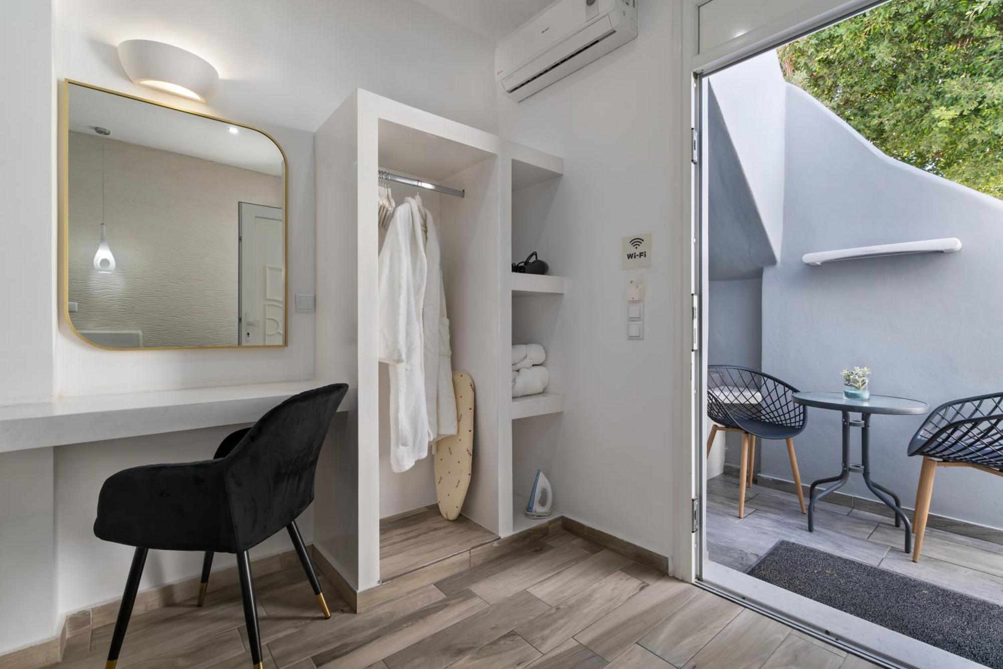Oasis Suites Fira Exterior foto