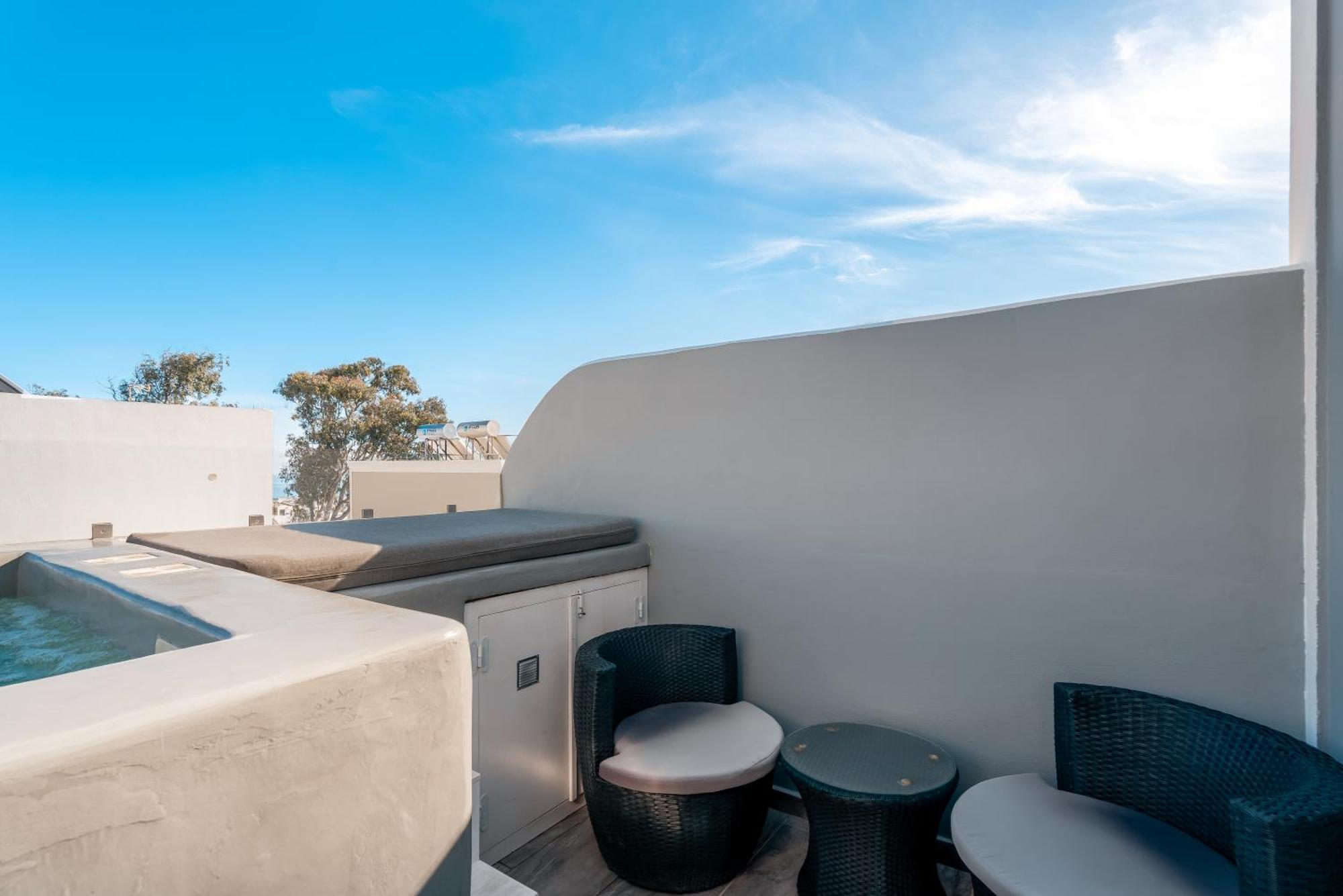 Oasis Suites Fira Exterior foto