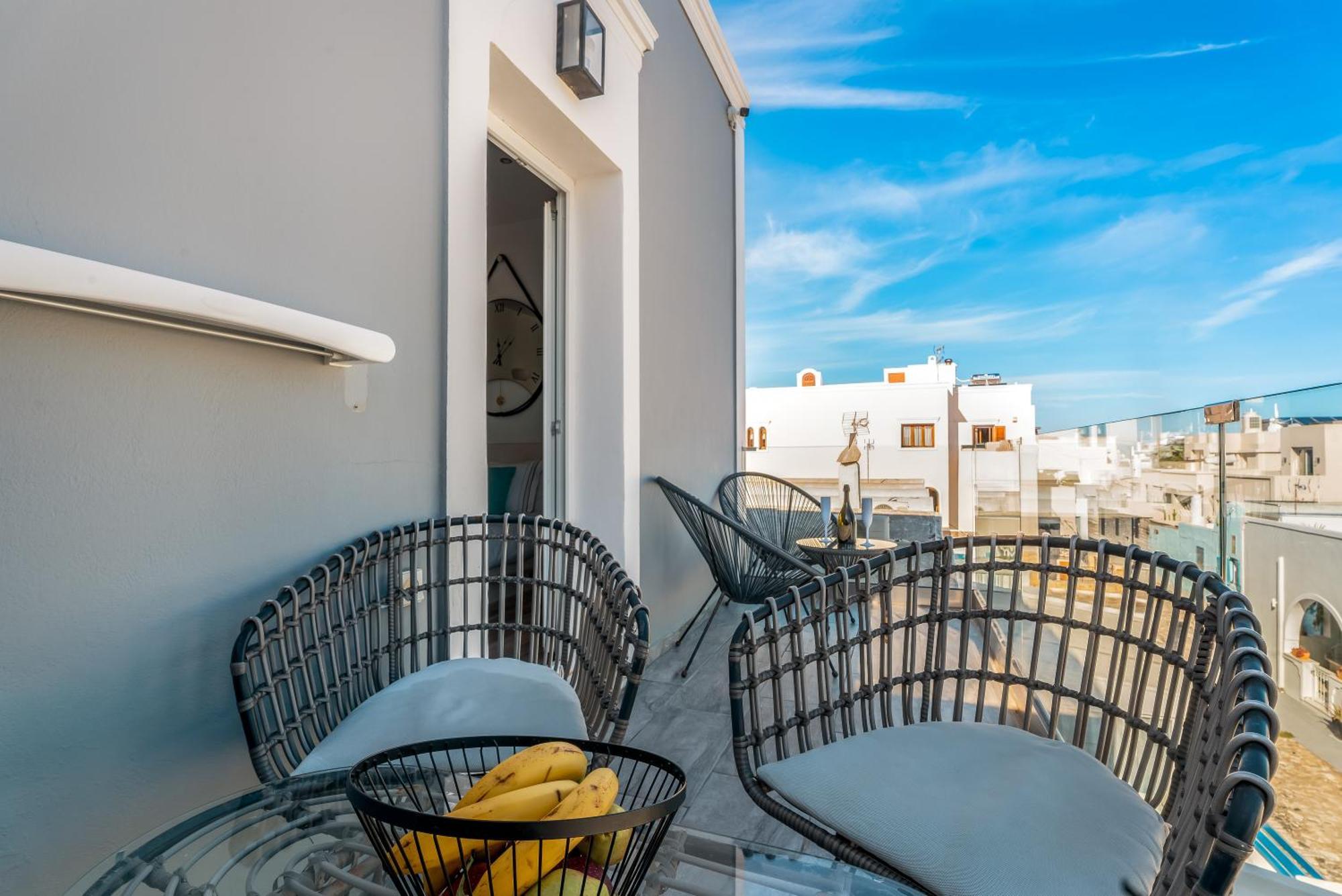 Oasis Suites Fira Exterior foto